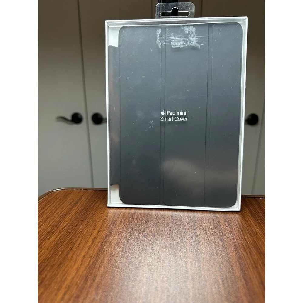 NEW Apple MVQD2ZM/A Smart Cover for iPad mini Charcoal Gray -(5th generation)